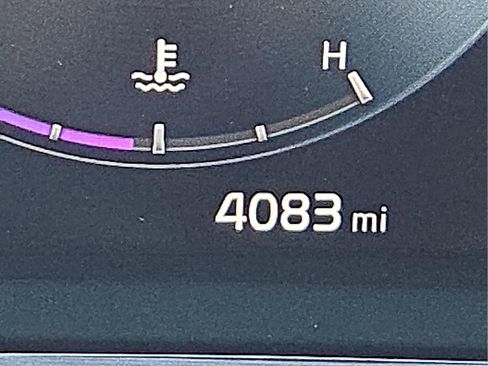 Used 2025 Kia Telluride SX X-Line image 23