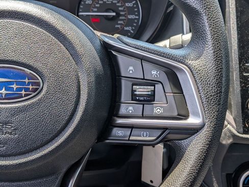 Used 2023 Subaru Crosstrek 2.0i AWD/4WD image 16