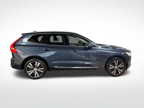 Certified 2023 Volvo XC60 B5 Plus w/ Climate Package AWD/4WD image 7
