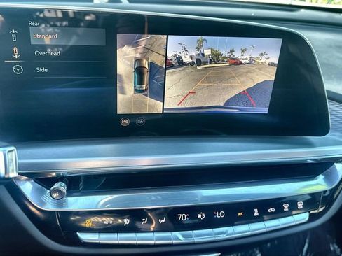 Used 2024 Cadillac Lyriq Sport image 15