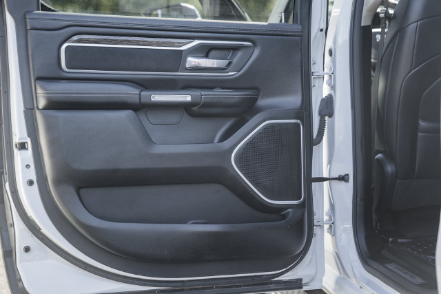 Used 2020 RAM 1500 Laramie AWD/4WD image 47
