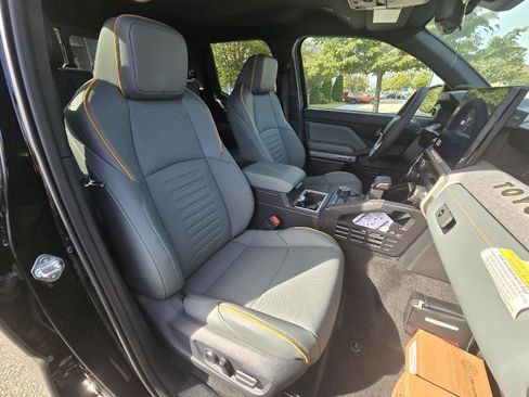 New 2025 Toyota Tacoma 4x4 Double Cab Hybrid image 23