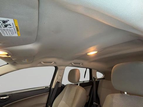 Used 2010 Dodge Caliber Mainstreet image 32