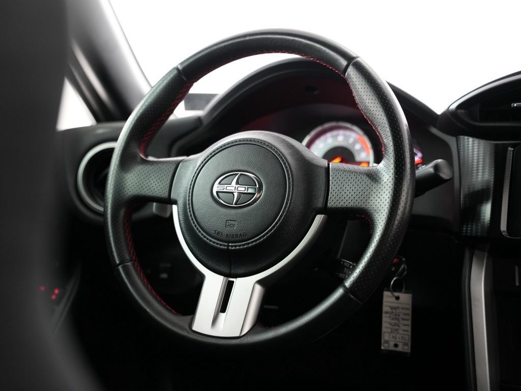 Used 2013 Scion FR-S RWD image 11