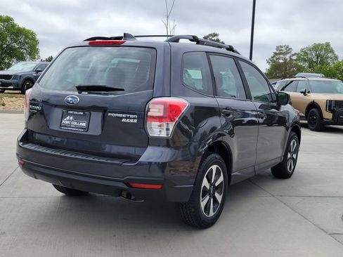 Used 2017 Subaru Forester 2.5i w/ Alloy Wheel Package AWD/4WD image 5