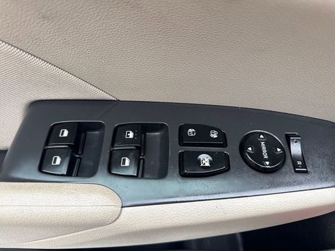 Used 2022 Hyundai Accent SE image 15