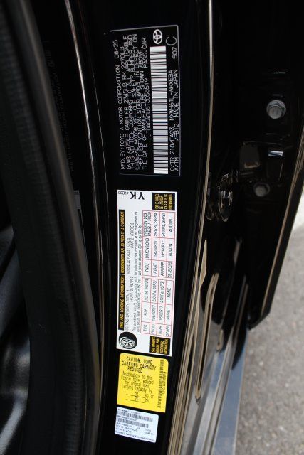Certified 2026 Toyota Prius Plug-In Hybrid FWD image 54