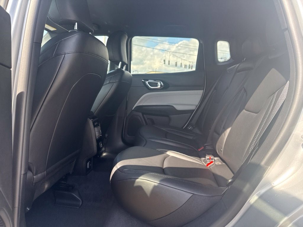 New 2026 Jeep Compass Limited AWD/4WD image 18