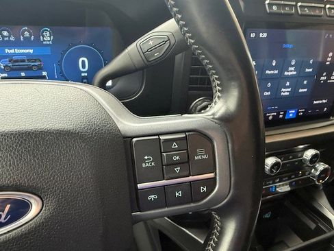 Used 2023 Ford F250 Lariat w/ Lariat Ultimate Package image 17