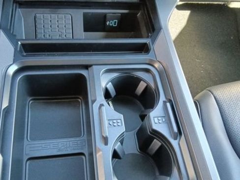 New 2026 Ford F350 Lariat image 24