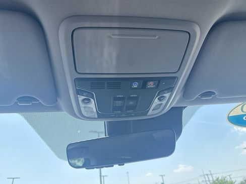 Certified 2022 Honda Pilot Elite image 47