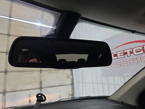 Used 2018 Dodge Journey SE image 45