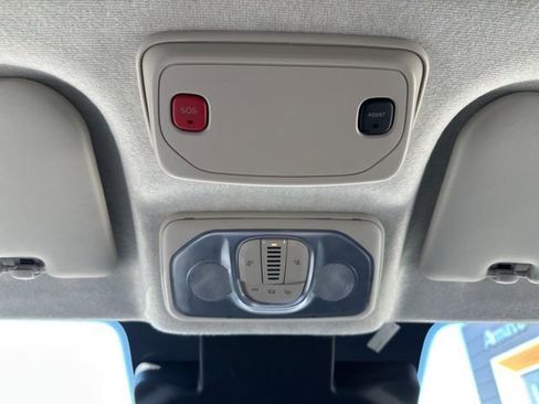 Used 2025 RAM ProMaster 2500 w/ Convenience Group FWD image 29