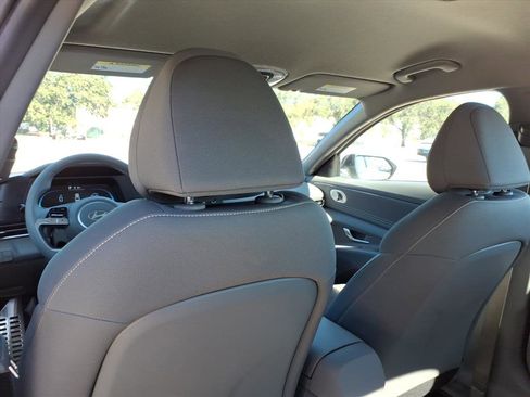 New 2026 Hyundai Elantra Sport image 15