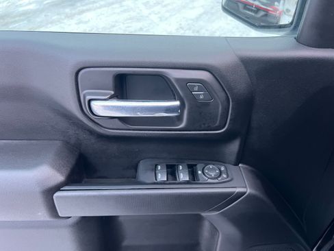 Used 2023 GMC Sierra 1500 Pro w/ Convenience Package image 11