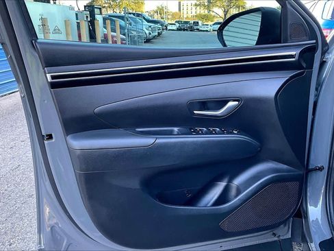 Used 2024 Hyundai Tucson SE image 22