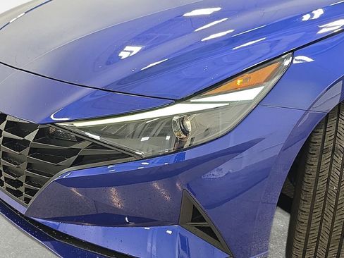 Used 2022 Hyundai Elantra SEL FWD image 30