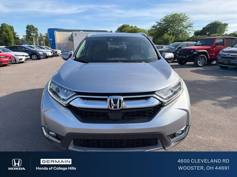 Used 2017 Honda CR-V Touring image 2