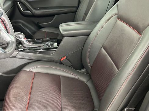 Used 2021 Chevrolet Blazer RS w/ Enhanced Convenience Package AWD/4WD image 12