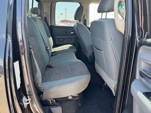 Used 2017 RAM 1500 Classic SLT RWD image 14