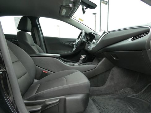 Certified 2022 Chevrolet Malibu RS FWD image 14