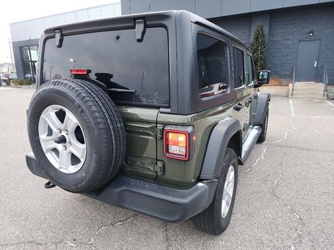 Used 2022 Jeep Wrangler Unlimited Sport image 7