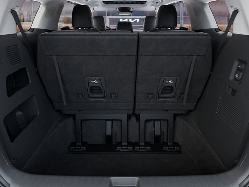 New 2025 Kia Carnival SX w/ SX Dark Edition Package image 19