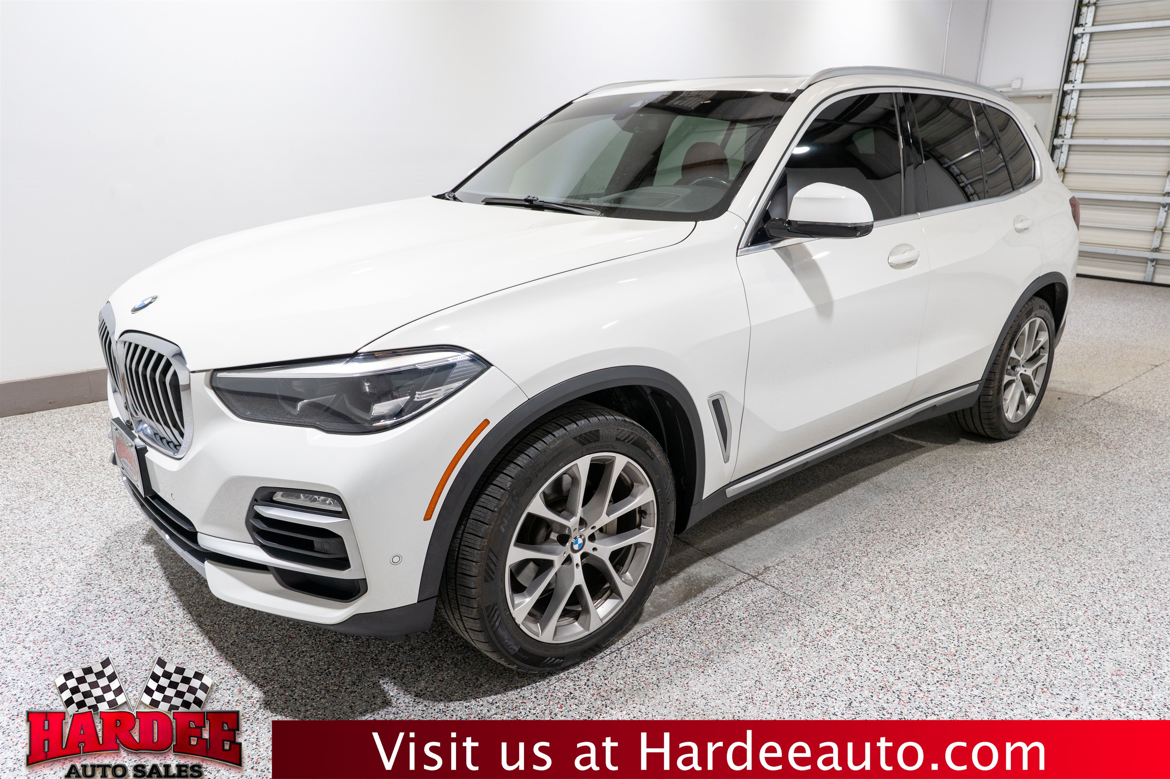 Used 2019 BMW X5 xDrive40i w/ Premium Package 2 AWD/4WD image 2