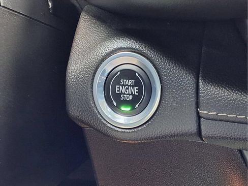 Used 2023 Buick Envision Preferred AWD/4WD image 13