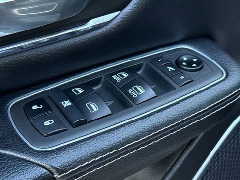 Used 2021 RAM 1500 Laramie w/ Sport Appearance Package image 21