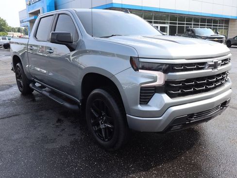 Used 2023 Chevrolet Silverado 1500 RST w/ Rally Edition AWD/4WD image 2