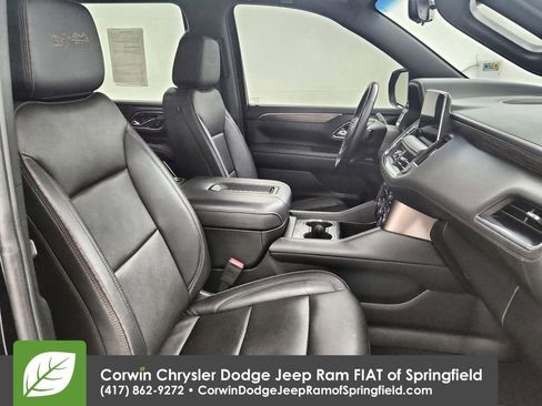 Used 2024 Chevrolet Tahoe High Country image 34