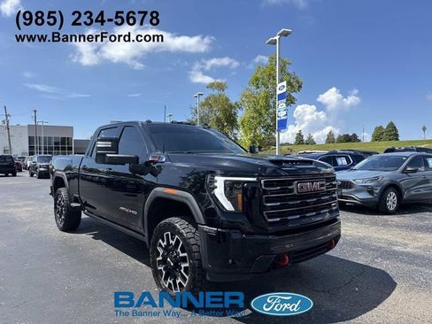 Used 2025 GMC Sierra 2500 AT4 w/ AT4 Premium Plus Package AWD/4WD image 1