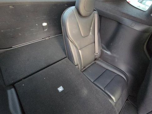 Used 2019 Tesla Model X 75D image 4