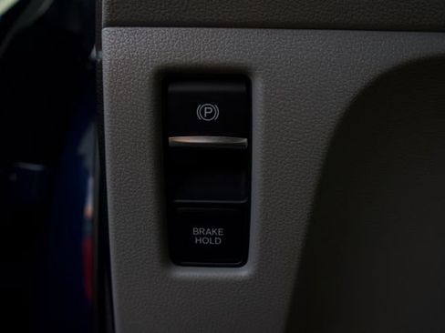 Used 2022 Honda Odyssey EX-L image 17