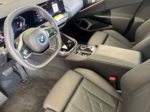 Used 2026 BMW X3 xDrive30i w/ Premium Package AWD/4WD image 4