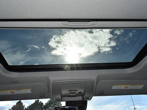 Used 2017 GMC Sierra 2500 Denali w/ Duramax Plus Package image 20