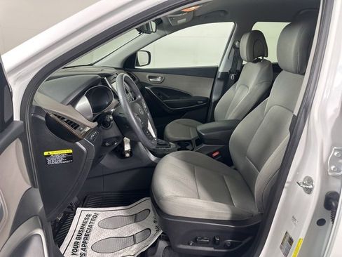 Used 2017 Hyundai Santa Fe Sport image 23