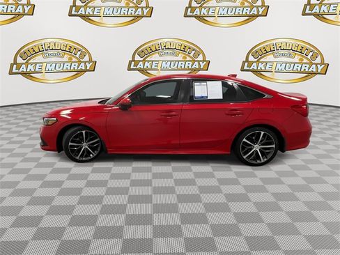 Used 2022 Honda Civic Touring image 8