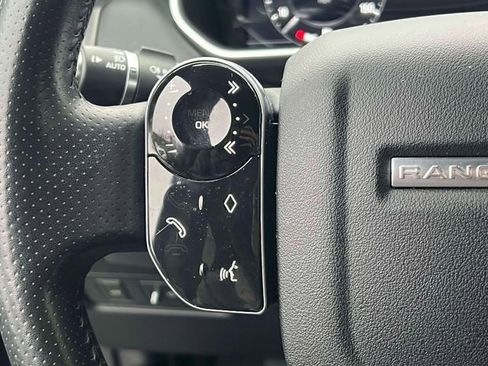 Used 2019 Land Rover Range Rover Sport SE AWD/4WD image 21