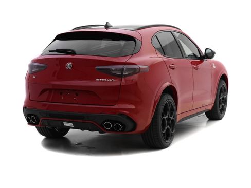 New 2024 Alfa Romeo Stelvio Quadrifoglio AWD/4WD image 4