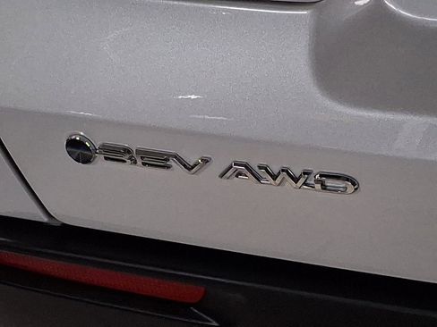 New 2026 Toyota bZ XLE image 18