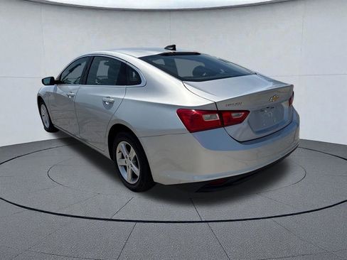 Used 2022 Chevrolet Malibu LS FWD image 7