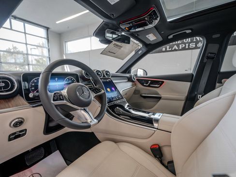 New 2026 Mercedes-Benz GLC 300 4MATIC image 6