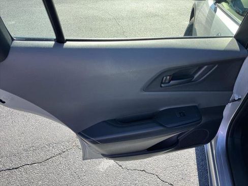 Certified 2025 Toyota Prius LE image 21