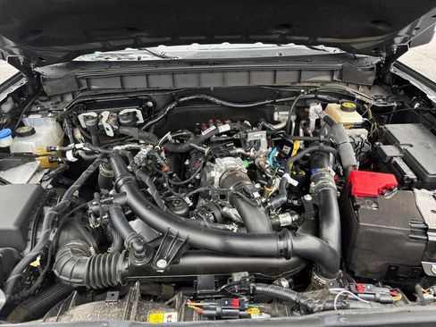 Used 2022 Ford Bronco Badlands image 25