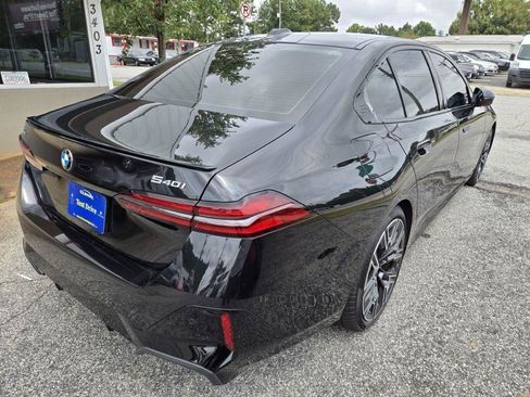 Used 2024 BMW 540i xDrive w/ Executive Package AWD/4WD image 7