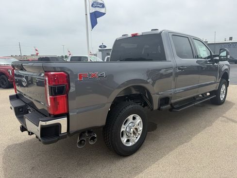 New 2025 Ford F350 XLT w/ 360-Degree Camera Package image 4