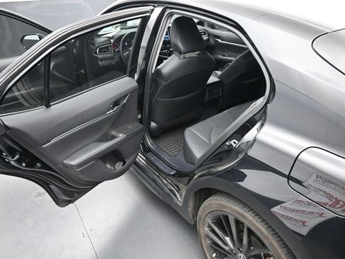 Used 2024 Toyota Camry XSE image 19