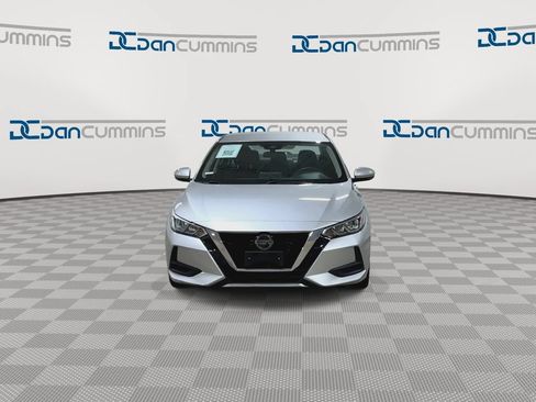 Used 2020 Nissan Sentra SV w/ Trunk Package FWD image 4